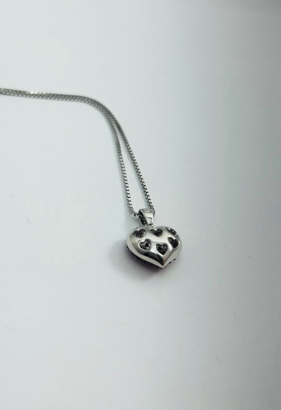 Bold hjertesmykke rosa