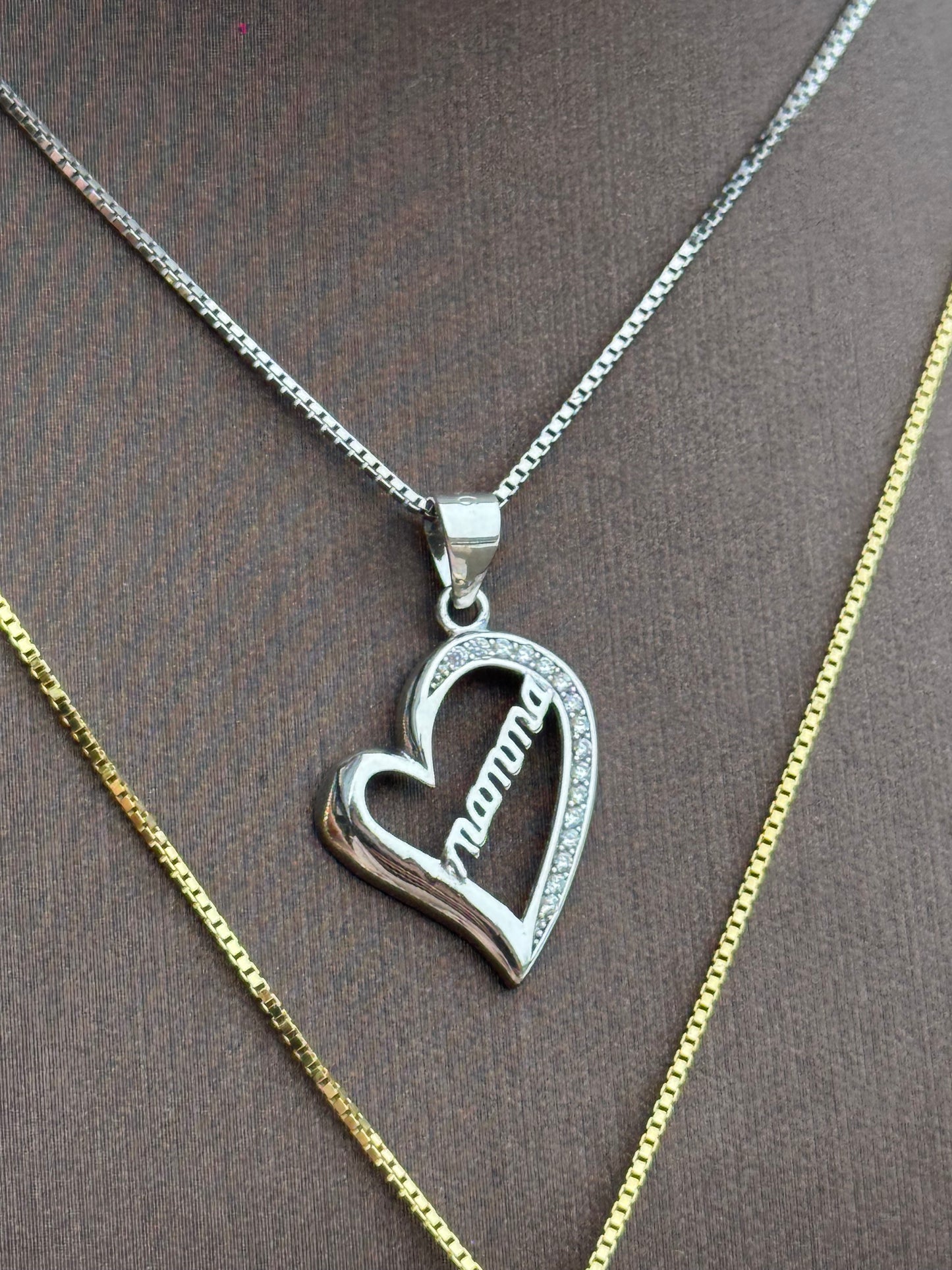 Sølvsmykke «Mamma»