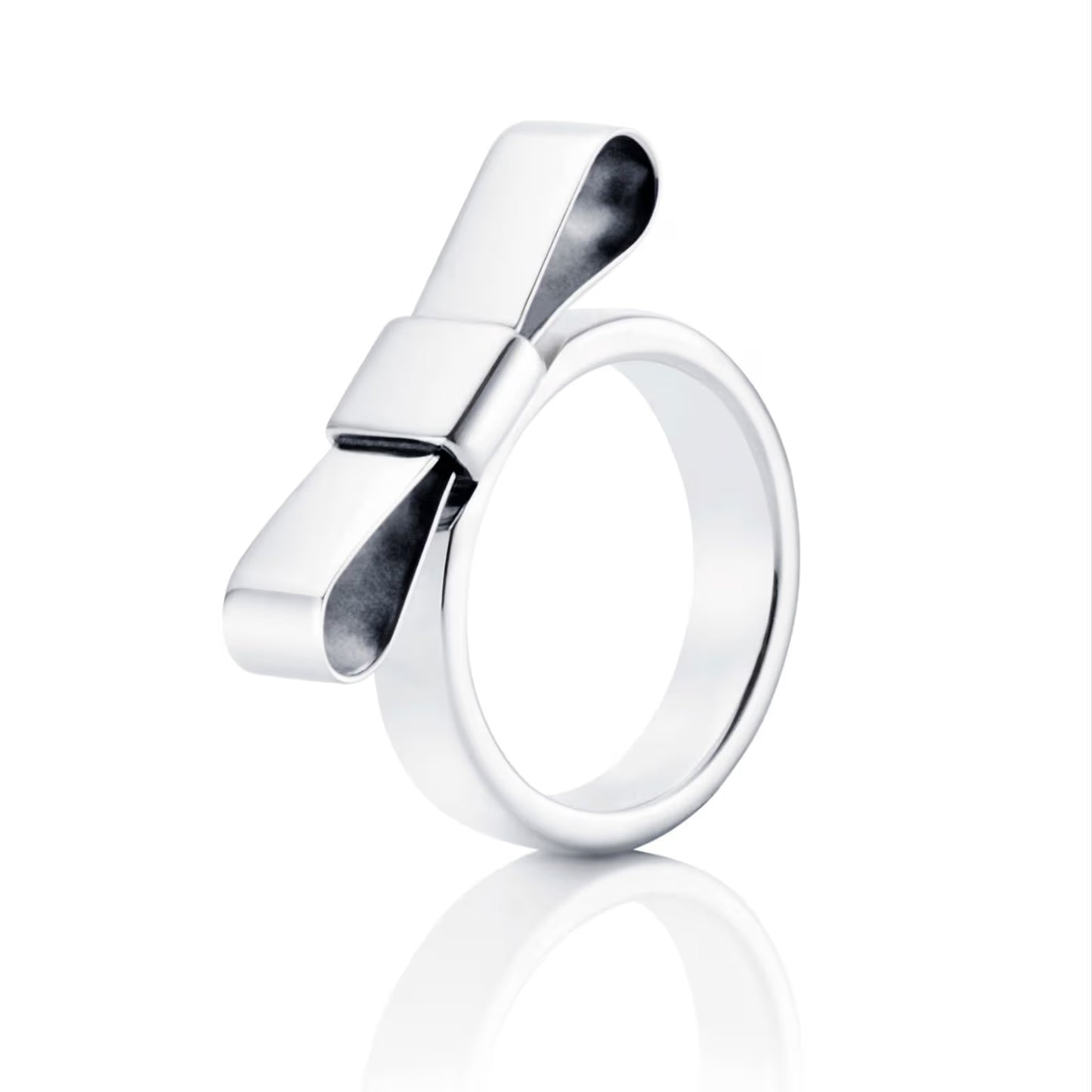 Bow Wow Wow ring