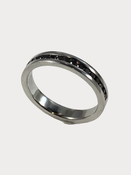 Platina ring - 0,30ct sorte diamanter